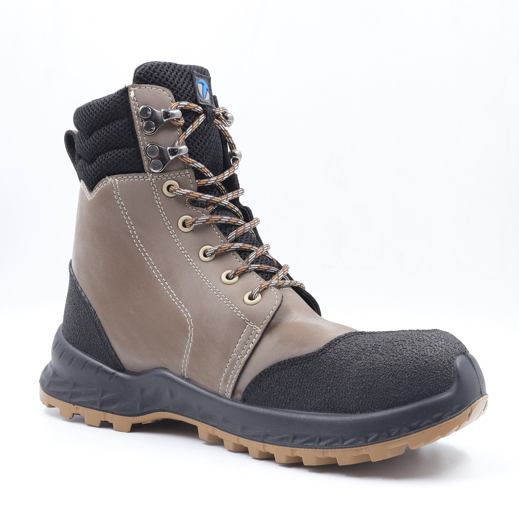 Bota TRT 310 Micro Asfalto Almendra y Negro